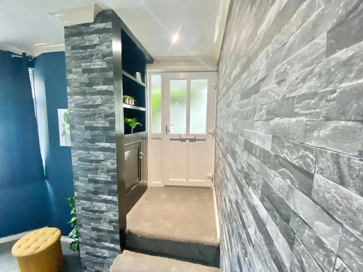 Bournemouth'S Hidden Garden Apartment United Kingdom